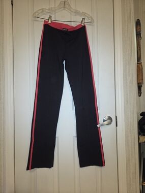 Everlast Black Pants with Bright Pink Waistband